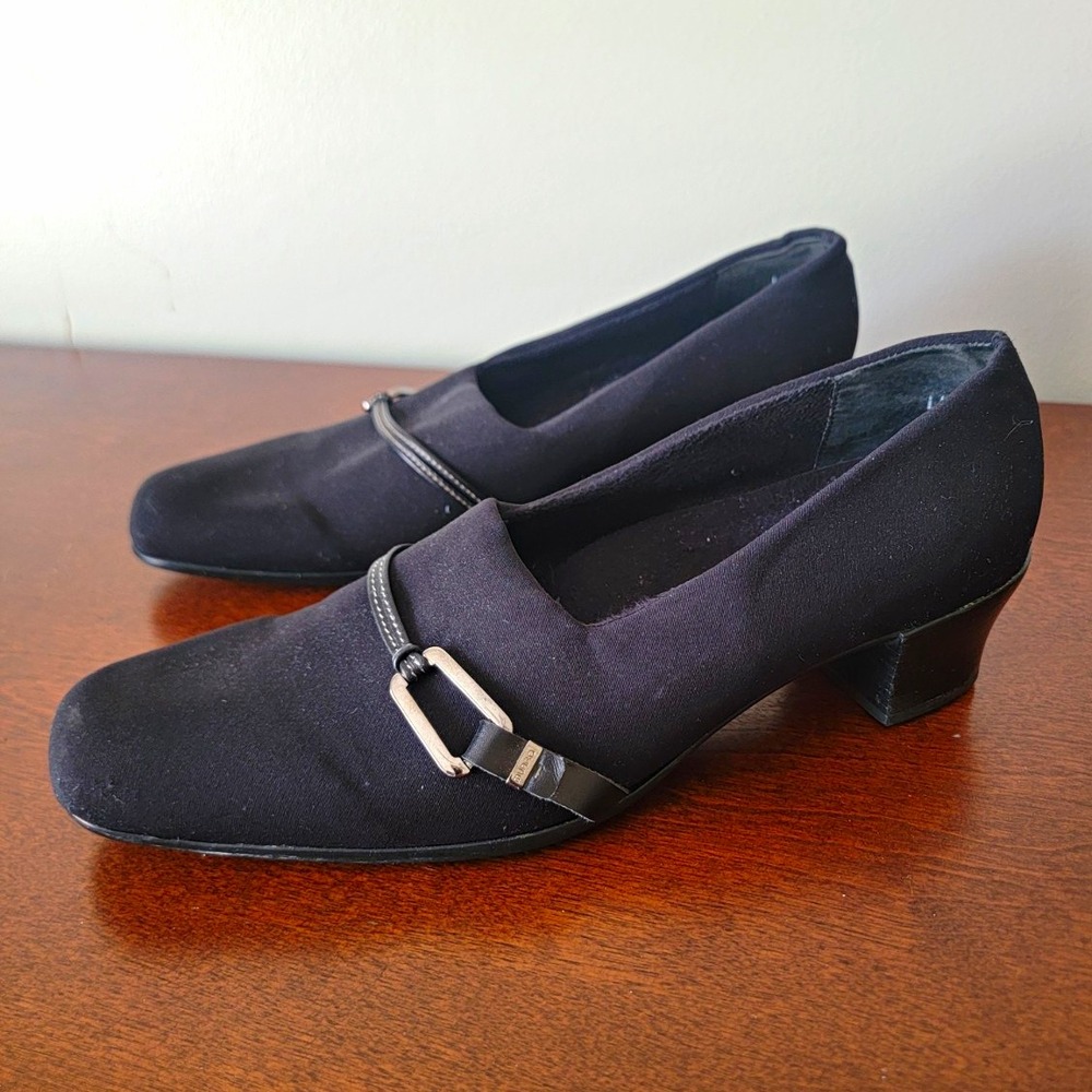 Munro Women's Cindi Black Fabric Comfort Slip On Buckle Block Heel Sz 11M